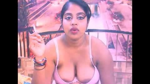 indiandiva27 online show from February 18, 7:08 am