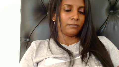priya online show from June 14, 7:54 am