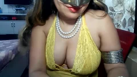 Snapshot of indianrads9 chatting on February 27, 9:36 pm Radha online show from February 27, 9:36 pm