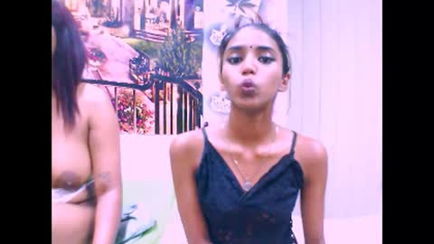 indiansexyslender4u2luv online show from February 27, 12:23 pm