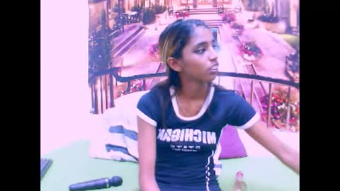 indiansexyslender4u2luv online show from February 26, 1:00 pm