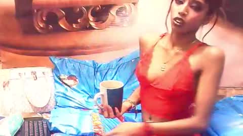 indiansexyslender4u2luv online show from October 3, 8:44 am