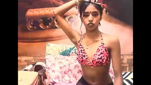 indiansexyslender4u2luv online show from September 16, 7:11 am