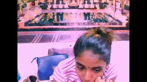 indiansexyslender4u2luv online show from February 27, 6:13 am