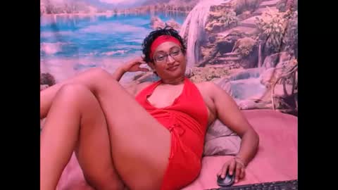 Shreya online show from February 4, 9:10 pm