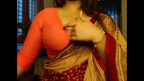 tina online show from December 22, 9:49 am