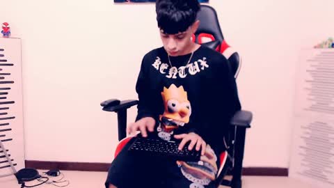 matias online show from May 16, 1:24 am