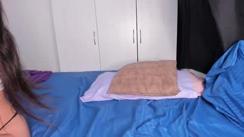 Samantha and chris online show from February 24, 3:23 am