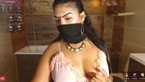 Iniya online show from May 12, 2:59 pm