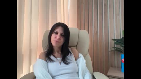 InjaAtHome online show from April 22, 2:24 pm