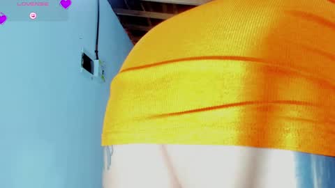 Snapshot of ink_demon chatting on January 26, 6:37 pm demon online show from January 26, 6:37 pm