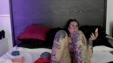 inkedsinners_ online show from July 5, 12:25 am