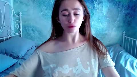 Lina online show from January 14, 7:38 am