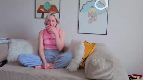 Kate online show from February 20, 6:19 am