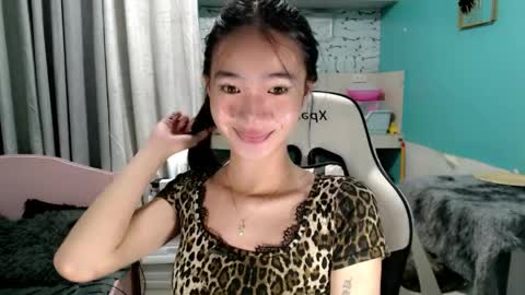 Reign online show from April 1, 10:38 am