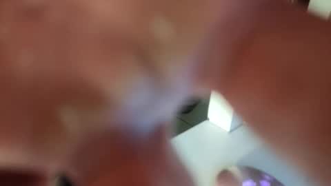 INSTAGRAM  camilodlx online show from April 21, 8:27 pm