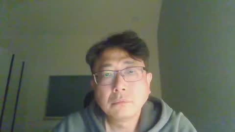 insuclee197641 online show from April 25, 12:29 pm