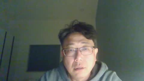 insuclee197641 online show from April 7, 2:30 pm