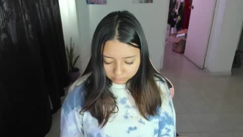 Iris 3 online show from December 20, 1:22 pm