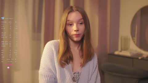 Avie online show from April 25, 6:05 pm