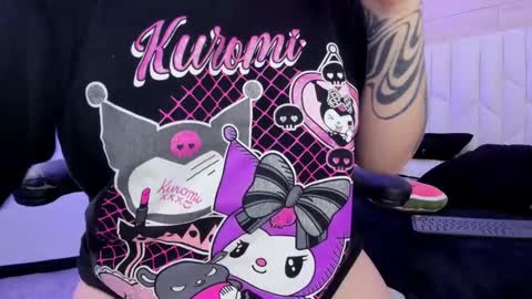 io_chie_ online show from September 16, 4:48 am