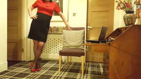 Irena Adler online show from April 21, 10:50 pm