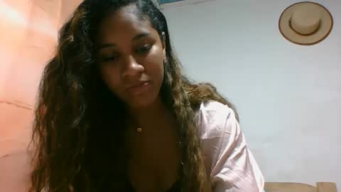 Snapshot of iriella2908 chatting on October 8, 10:05 pm iriella2908 online show from October 8, 10:05 pm