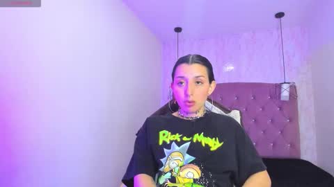 iris_77 online show from November 11, 5:48 pm