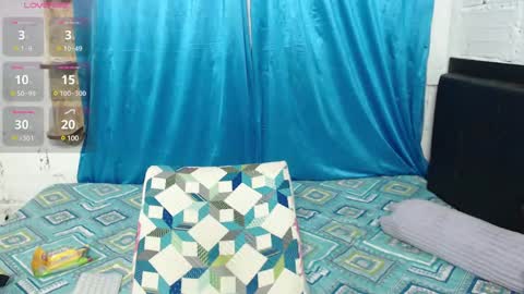 Snapshot of iris_love18 chatting on January 14, 2:40 am IRIS online show from January 14, 2:40 am