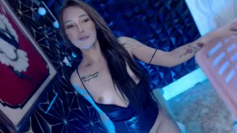 iris_lubiskaya online show from April 17, 11:29 pm