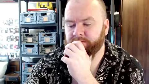 Snapshot of irishdaddy24 chatting on September 22, 1:04 pm twitter theirishman205 online show from September 22, 1:04 pm