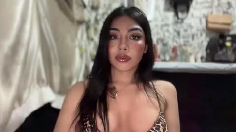 iriss_fox online show from January 14, 9:06 am