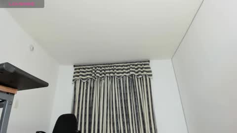 Isa3588 online show from September 18, 10:58 pm