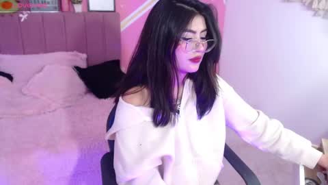 isabela online show from February 6, 8:44 pm