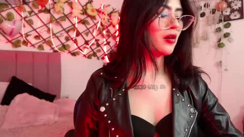 Snapshot of isa_bunny18 chatting on October 9, 3:34 am isabela online show from October 9, 3:34 am