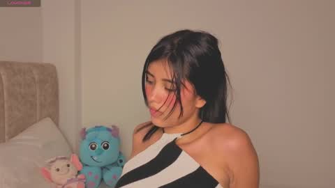 Isa Dolly online show from March 26, 12:39 am