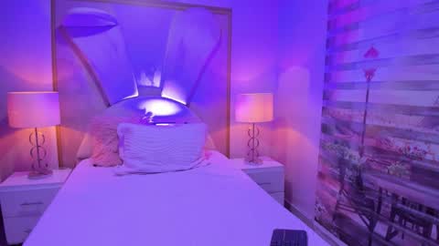    online show from October 30, 7:42 am