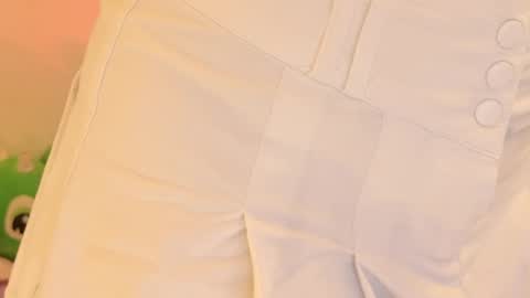 Isabella        online show from April 18, 7:07 pm