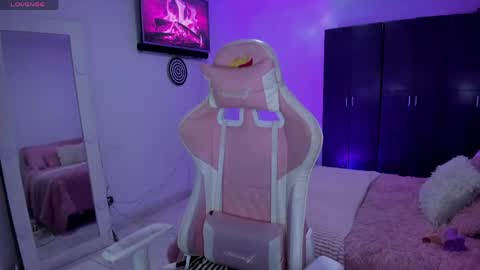 isaa_diamond online show from May 23, 5:42 pm