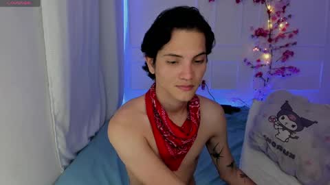 isaac online show from April 19, 8:11 pm