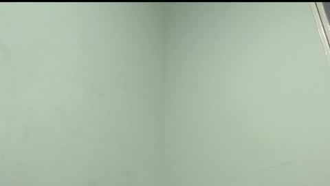 isaac online show from April 21, 7:04 am