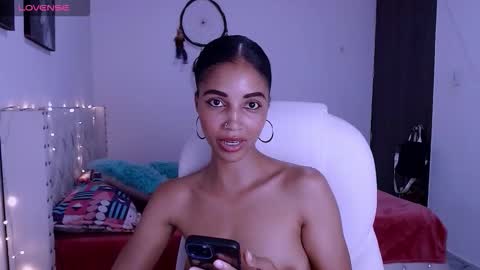 isabel online show from March 5, 11:47 pm