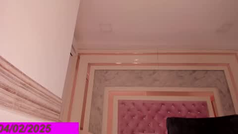 Isabel online show from February 4, 9:07 am