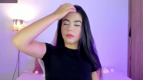 Isabel  online show from December 22, 2:51 am