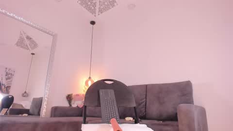 Isabela online show from September 29, 12:04 pm