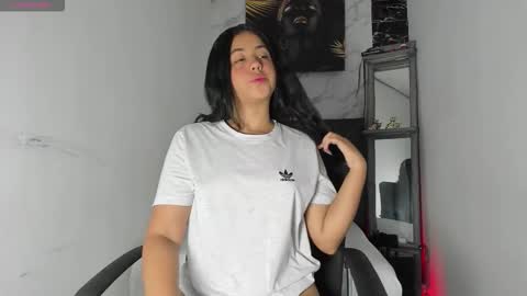 Isabella online show from October 28, 7:37 pm