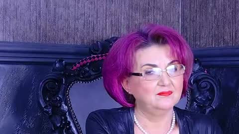 Isabella Conte online show from April 21, 3:02 am