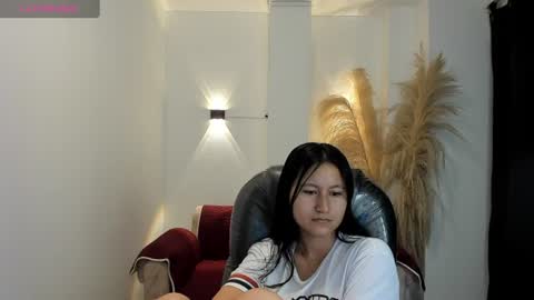 Isabella online show from June 11, 7:39 am