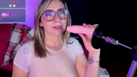   online show from March 18, 10:43 am