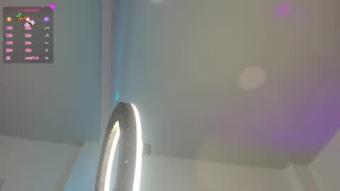 Isabella Moon9 online show from May 26, 11:27 am